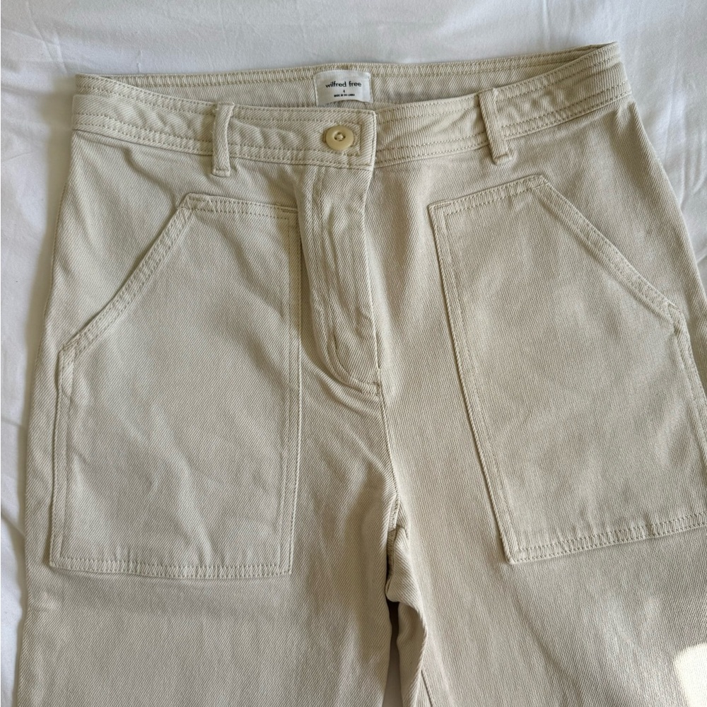 Aritzia size 4 carpenter pant